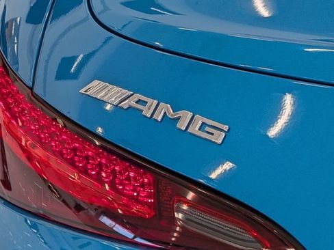 Used 2022 Mercedes-Benz SL 55 AMG 4MATIC image 14