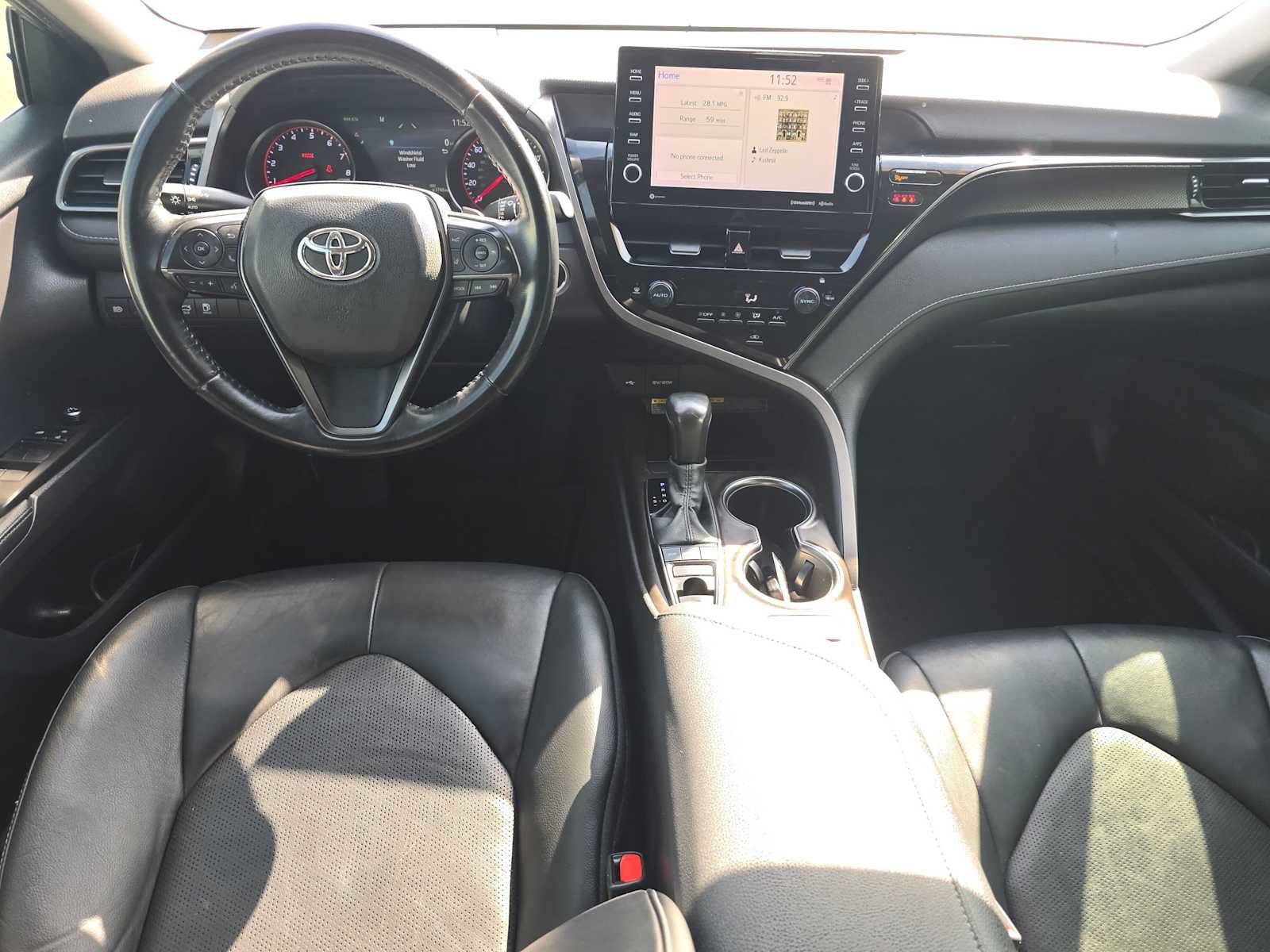 Used 2021 Toyota Camry XSE FWD image 18