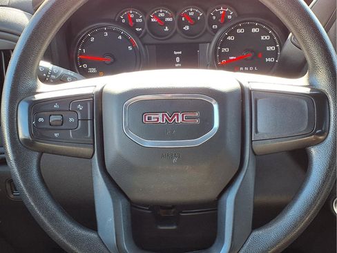 Used 2024 GMC Sierra 2500 Pro image 13