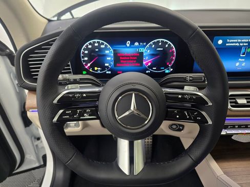 New 2026 Mercedes-Benz GLS 450 4MATIC image 14