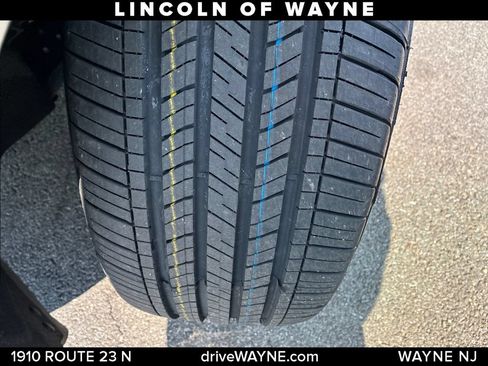 Certified 2023 Lincoln Corsair Reserve w/ Equipment Group 201A AWD/4WD image 28