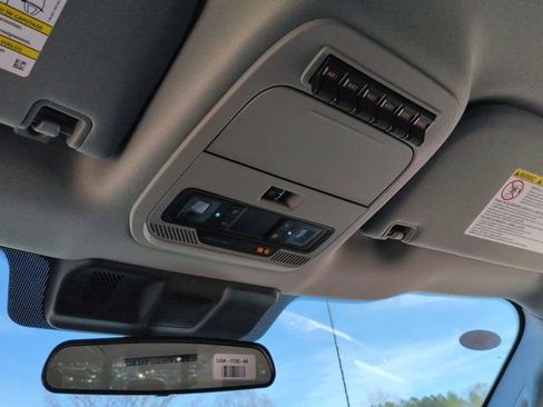 New 2025 Ford F350 XL w/ XL Chrome Package image 20