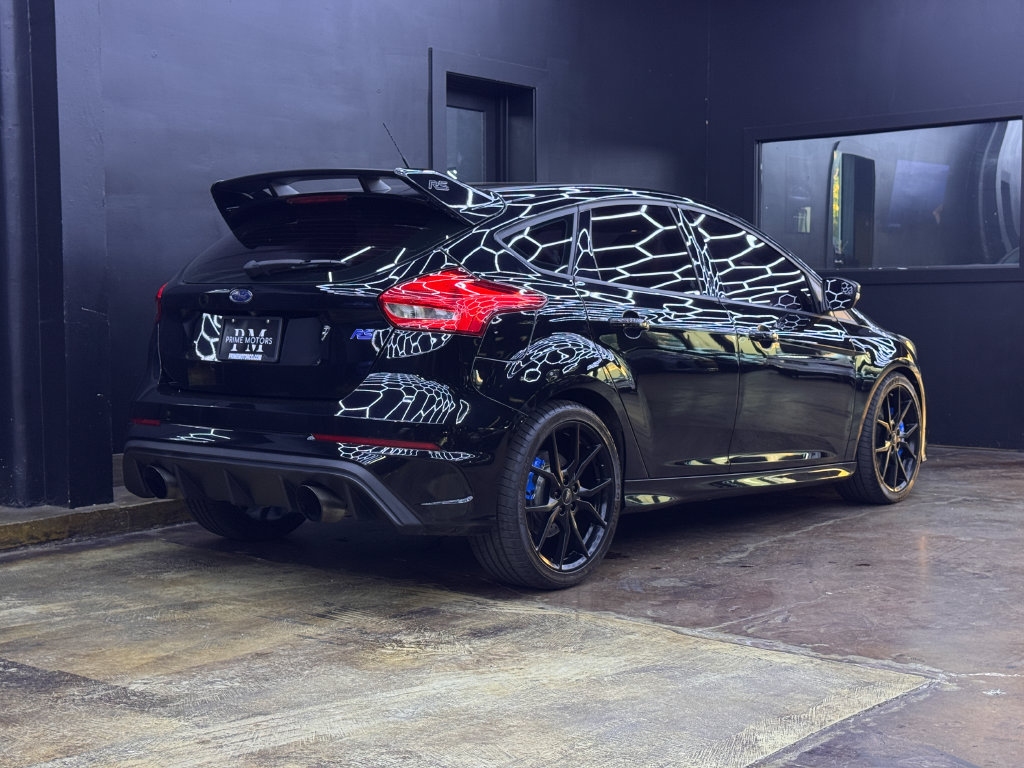 Used 2017 Ford Focus RS AWD/4WD image 14