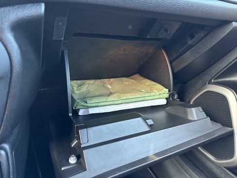 Used 2021 Jeep Renegade Latitude image 27