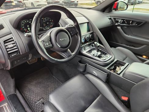 Used 2022 Jaguar F-TYPE R-Dynamic image 15