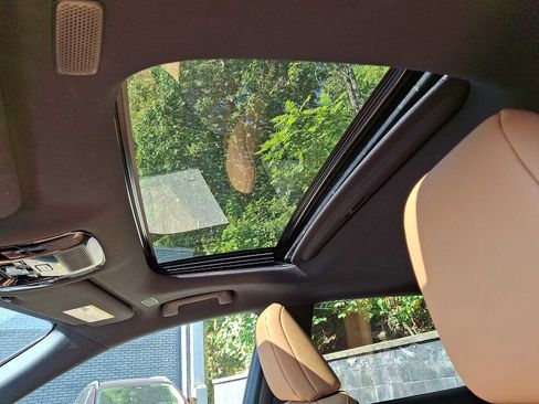 Used 2023 Lexus RX 350 Premium image 14