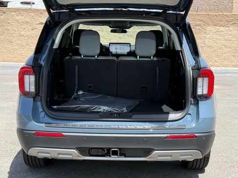 New 2026 Ford Explorer Active w/ Active Comfort Package image 14