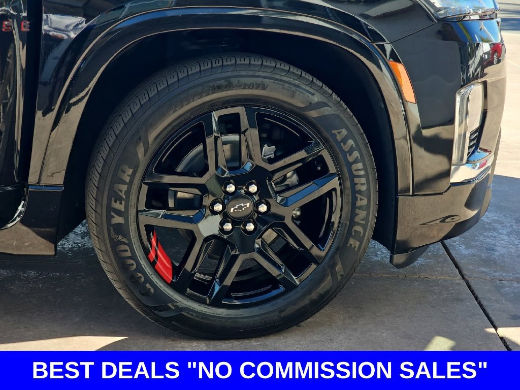 Used 2023 Chevrolet Traverse Premier w/ Redline Edition AWD/4WD image 41