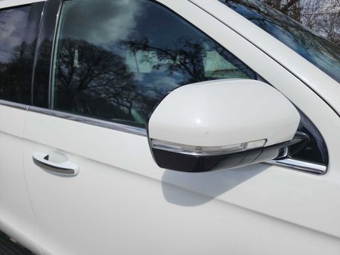 Used 2020 Ford Expedition Limited image 12