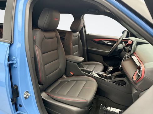 Used 2024 Chevrolet TrailBlazer RS w/ Convenience Package image 16