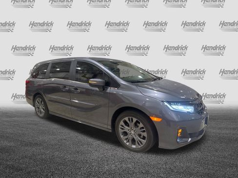 Used 2025 Honda Odyssey Touring image 39