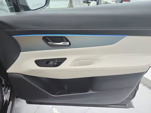 Used 2025 Nissan Murano SL image 40