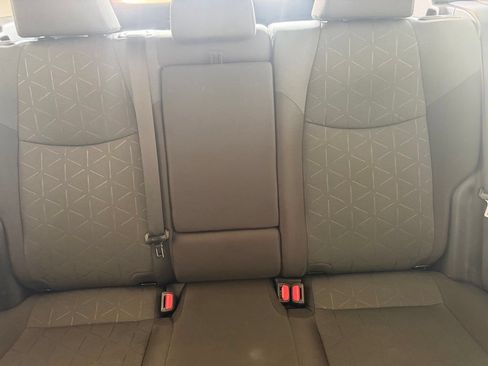 Used 2025 Toyota RAV4 XLE AWD/4WD image 14