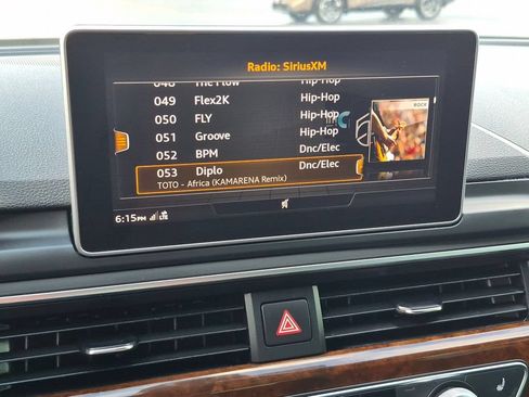 Used 2019 Audi A4 2.0T Premium Plus w/ Premium Plus Package AWD/4WD image 18