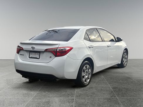 Used 2015 Toyota Corolla S Premium image 4
