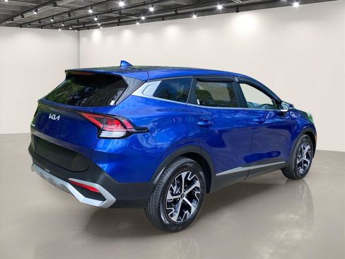 Certified 2023 Kia Sportage EX FWD image 8