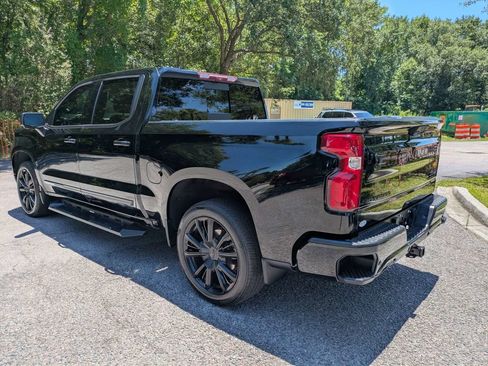 Used 2023 Chevrolet Silverado 1500 High Country w/ Technology Package AWD/4WD image 5
