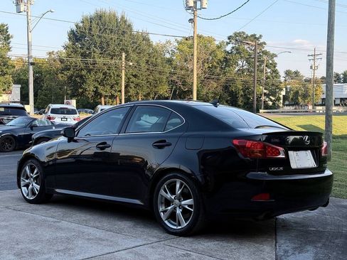 Used 2009 Lexus IS 350 RWD image 3