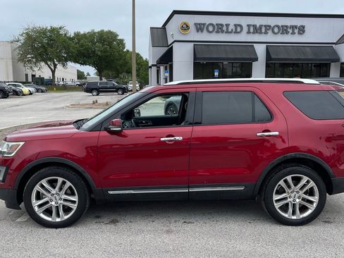 Used 2017 Ford Explorer Limited w/ Equipment Group 301A image 2