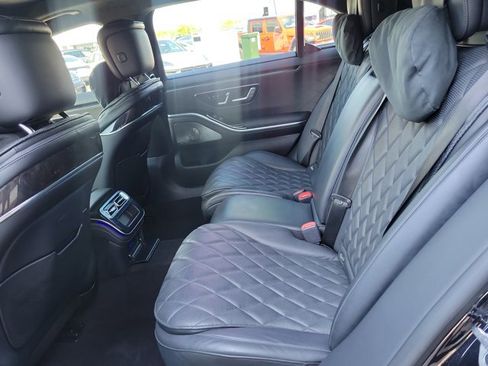 Used 2023 Mercedes-Benz S 500 4MATIC image 19