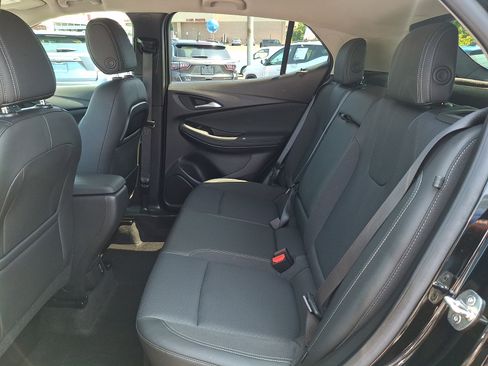 Used 2023 Buick Encore GX Select w/ Sport Touring Package FWD image 10