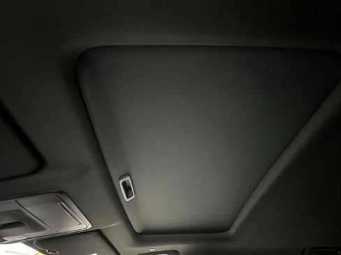 Used 2023 Honda CR-V Sport Touring image 27