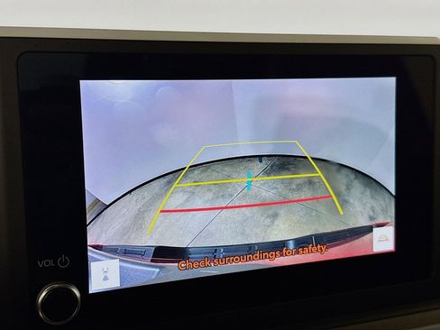 Certified 2025 Toyota Tacoma SR5 image 15