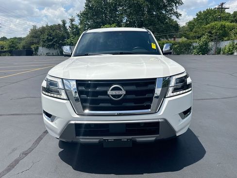 Used 2024 Nissan Armada Platinum w/ Captain's Chairs Package RWD image 23