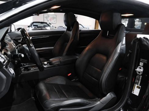 Used 2015 Mercedes-Benz E 400 4MATIC Coupe w/ Premium 1 Package image 4