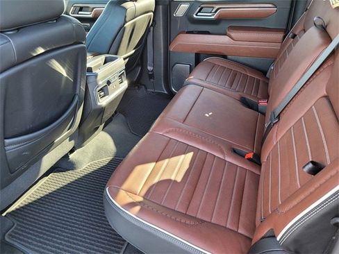 Used 2024 GMC Sierra 1500 Denali Ultimate image 16