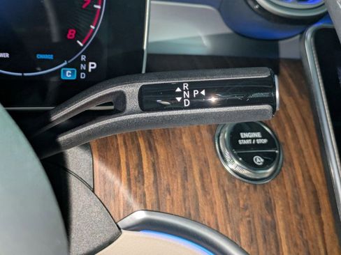 Certified 2025 Mercedes-Benz C 300 4MATIC Sedan image 12