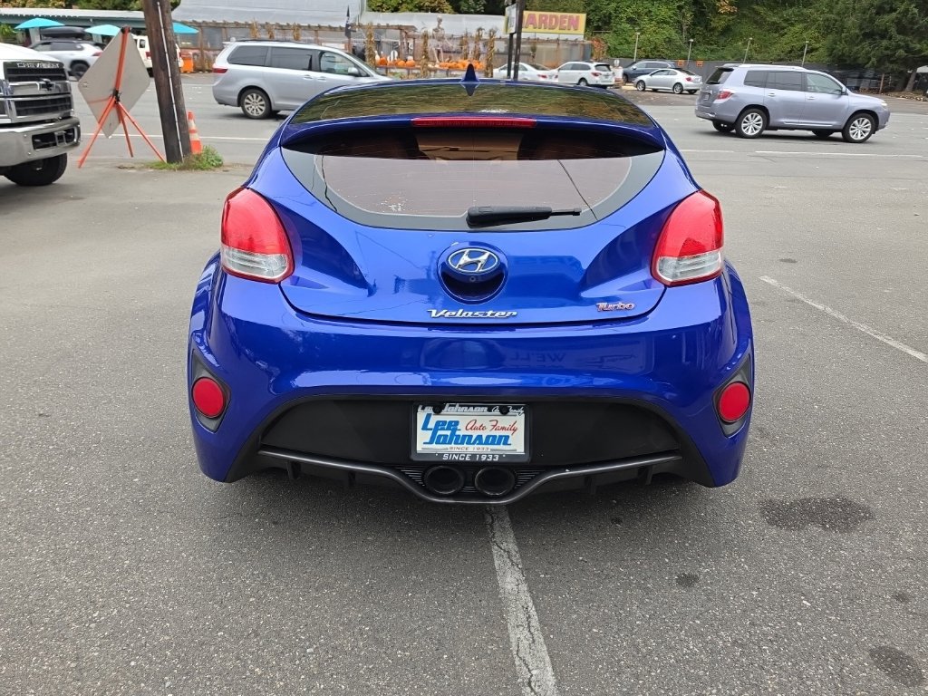 Used 2014 Hyundai Veloster Turbo FWD image 4