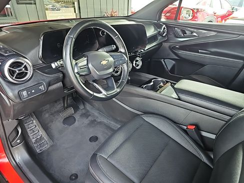 Used 2024 Chevrolet Blazer EV LT AWD/4WD image 10