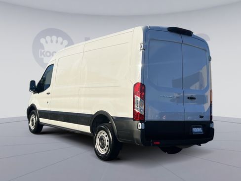 Used 2023 Ford Transit 250 Medium Roof w/ Load Area Protection Package image 4
