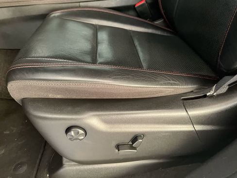 Used 2022 Dodge Durango R/T w/ Tow 'N Go Package image 12