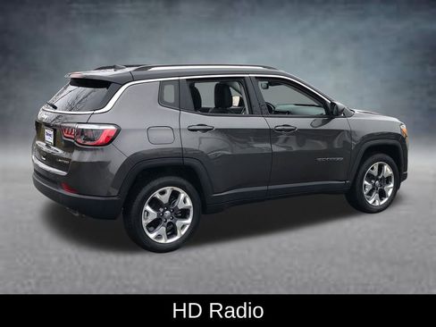 Certified 2021 Jeep Compass Limited w/ Sun and Sound Group image 9