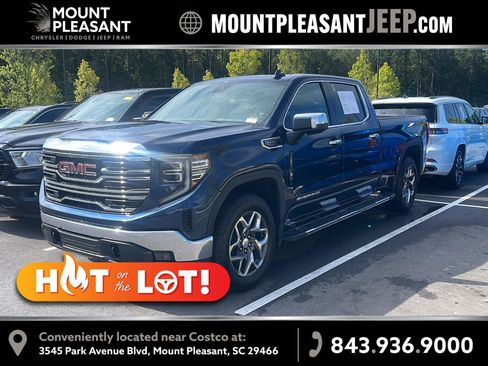 Used 2023 GMC Sierra 1500 SLT w/ SLT Premium Package AWD/4WD image 1