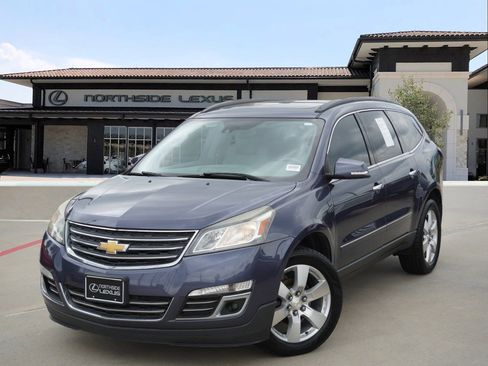 Used 2014 Chevrolet Traverse LTZ FWD image 1