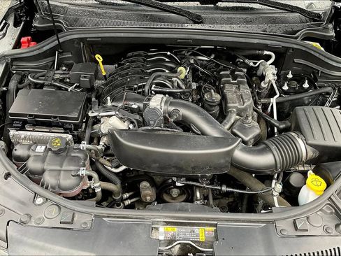 Used 2023 Dodge Durango GT RWD image 31