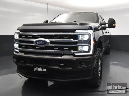 Used 2024 Ford F350 King Ranch AWD/4WD image 54