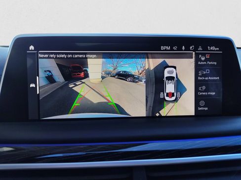 Used 2022 BMW 750i xDrive w/ Executive Package image 18