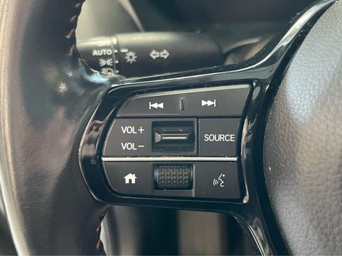 Used 2024 Honda HR-V Sport image 32