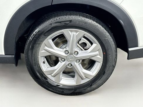 Used 2024 Honda HR-V LX image 9