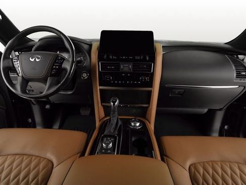 Used 2024 INFINITI QX80 Sensory AWD/4WD image 24