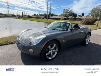 Used 2009 Pontiac Solstice Convertible w/ Preferred Package