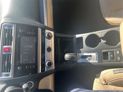 Used 2016 Subaru Outback 2.5i Limited image 22