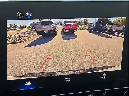 New 2026 Chevrolet Colorado Z71 image 18