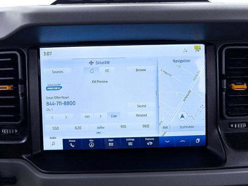 Used 2023 Ford Bronco Badlands AWD/4WD image 7