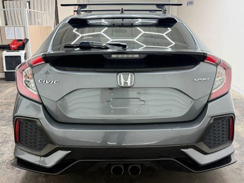 Used 2019 Honda Civic Sport image 9