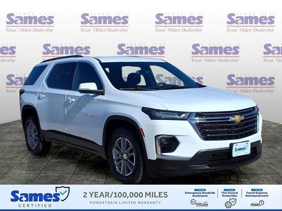Used 2023 Chevrolet Traverse LT